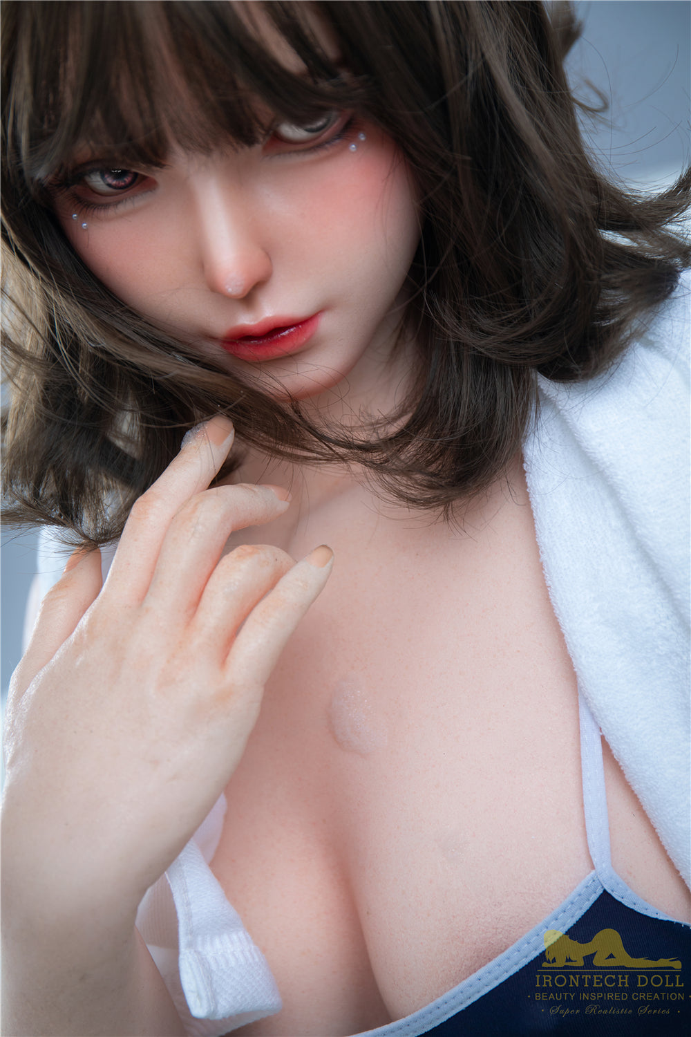 Yu 168cm(5ft6) A-Cup Silicone Love Doll - IronTech Doll® - photo 4