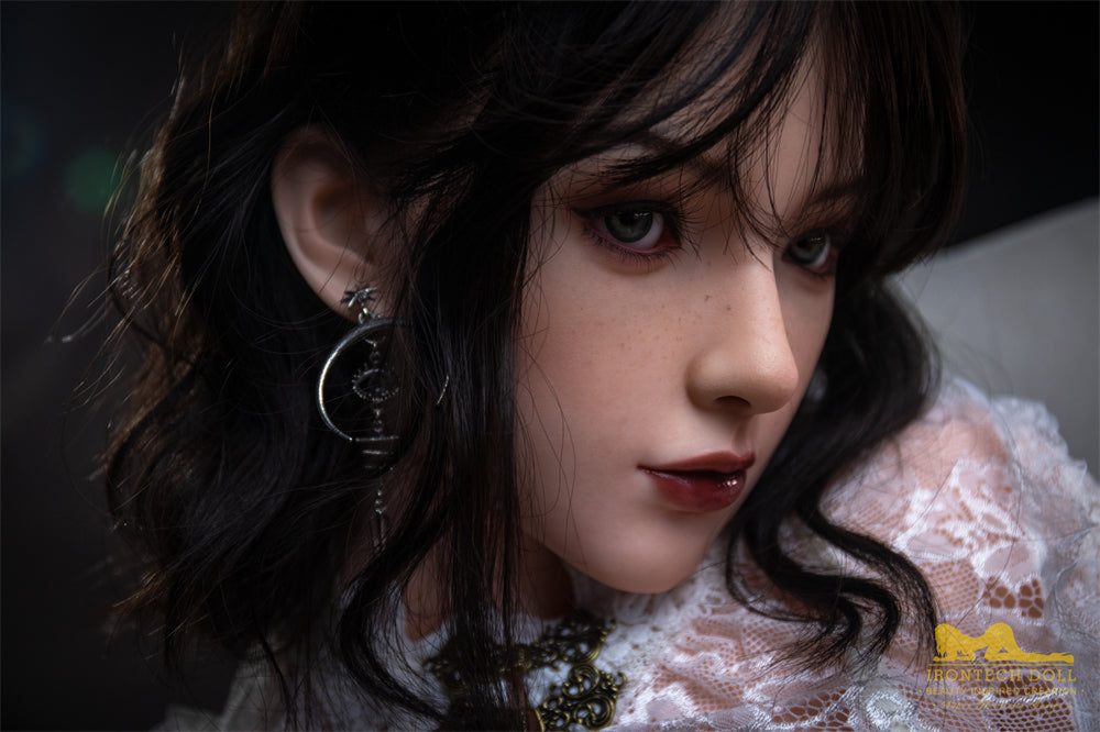 Nabi Brunette full Silicone - IronTech Doll® Irontech Doll®