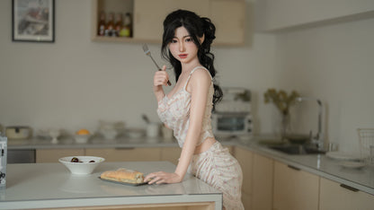 Yufan Life Size Doll - Starpery®