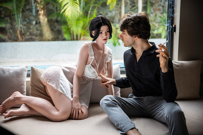 Qingwen Lifelike Silicone Sex Doll - Starpery®