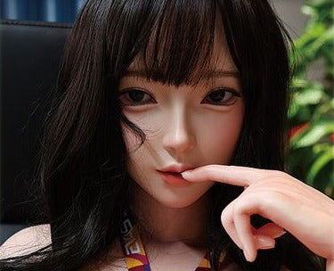 Yili_Look_1