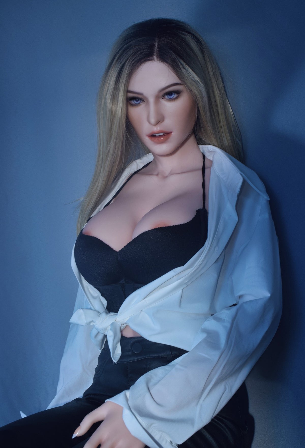 tyler-grande-rhc010-anime-silicone-sex-doll-157-176cm-elsa-b-04