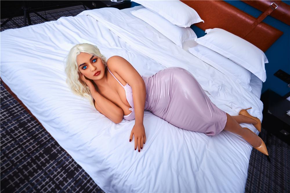 Julia TPE Sex Doll - Iron Tech Doll Irontech Doll®